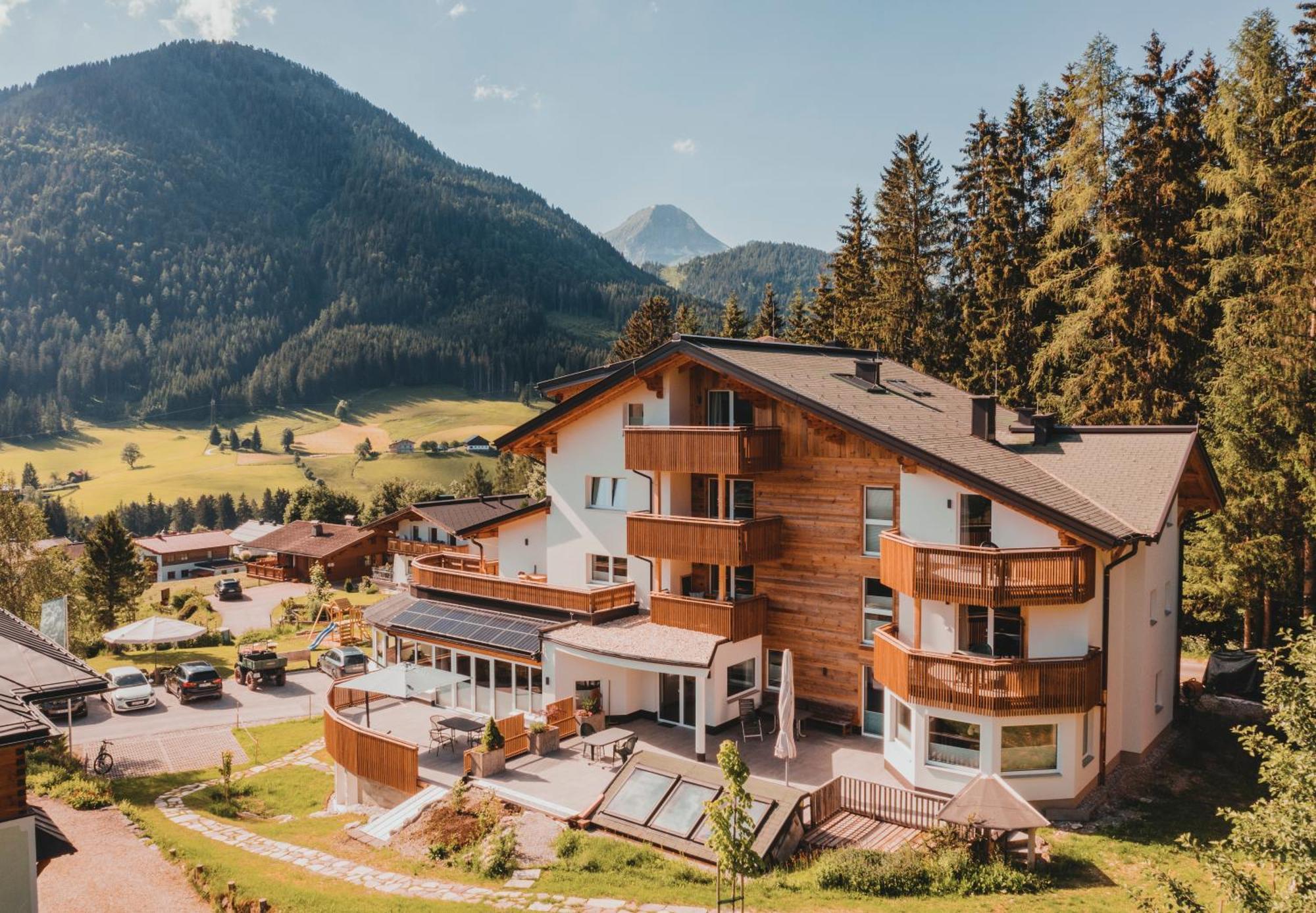 Gluexplatzl Appartements Am Wald Sankt Martin am Tennengebirge Eksteriør bilde