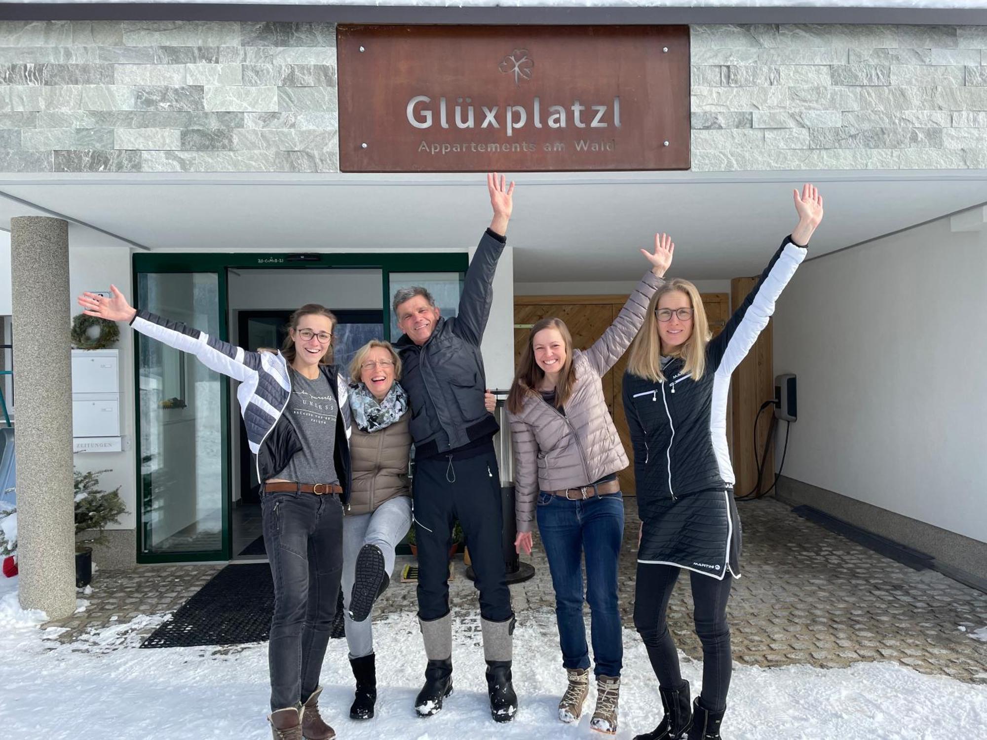 Gluexplatzl Appartements Am Wald Sankt Martin am Tennengebirge Eksteriør bilde